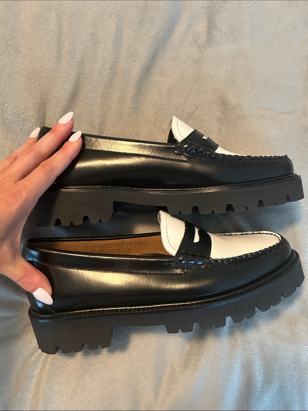 G.H. Bass Weejuns, White and Black Penny Loafers - Picture 4 of 7
